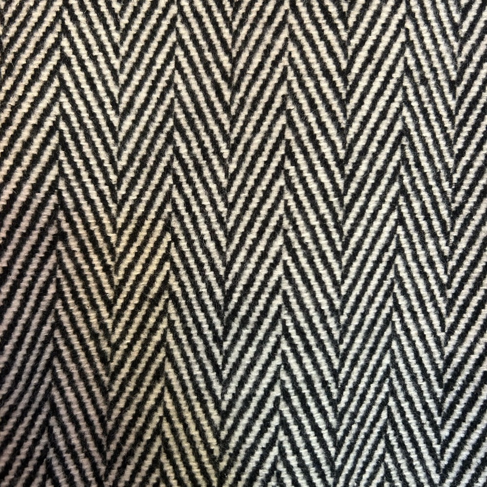 Tailored herringbone wool dress - Picture 3 of 6